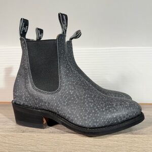 RM Williams Lady Yearling All Leather Chelsea Boots Gray Honeycomb Size 7.5 B